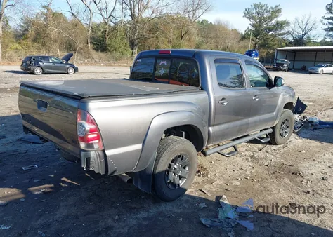 2015 Toyota Tacoma Base V6 из США, поврежденный, VIN 5TFLU4EN1FX137977